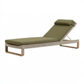 Lettino prendisole 200 x 70 cm in legno e fibra intrecciata verde oliva con schienale regolabile